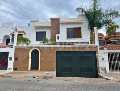 SIERRA NEVADA 136,, Mazatlán, Sinaloa 82110, Mexico