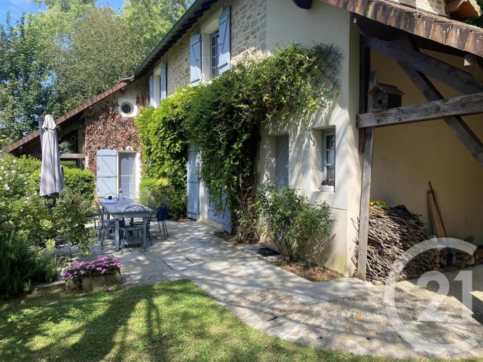 Ougney, Franche-Comté 39350, França