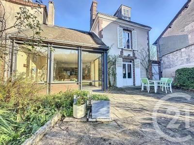 Chartres, Centre-Val De Loire 28000, France