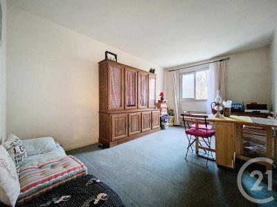 Puteaux, Île-de-France 92800, 法國
