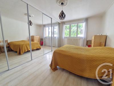 Puteaux, Île-de-France 92800, فرنسا