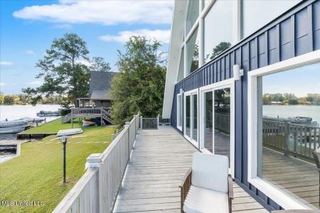 501 W Lakeshore Dr Drive, Carriere, 密西西比州 39426, 美國
