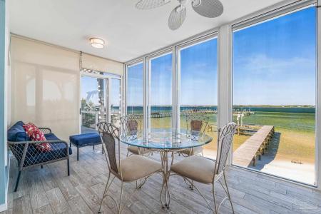 1444 Homeport Dr, Navarre, Florida 32566