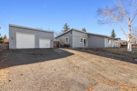 4310 Highland Way, Klamath Falls, Oregon 97603, USA