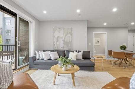 10 Everett , #305, Boston, Massachusetts 02128, Stati Uniti