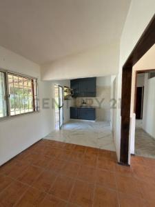 Lomas De Solymar, Canelones 00001, Uruguay