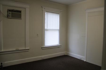 146 Farmington Avenue, Bristol, 커네티컷 06010, 미국