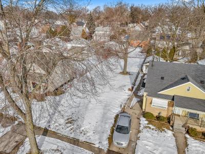 24100 Chicago Street, Dearborn, Michigan 48124, Estados Unidos