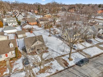 24100 Chicago Street, Dearborn, Michigan 48124, Estados Unidos