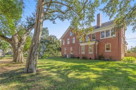 1400 Bank Street, Lake Charles, Louisiana 70601, Estados Unidos