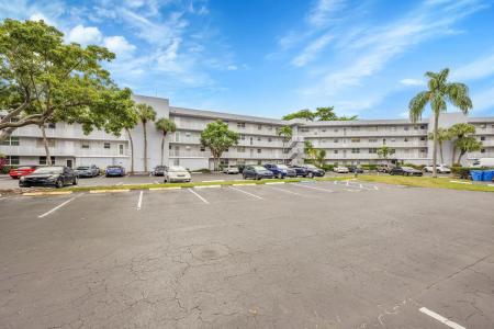 118 Royal Park Dr , 4G, Oakland Park, Florida 33309, Estados Unidos