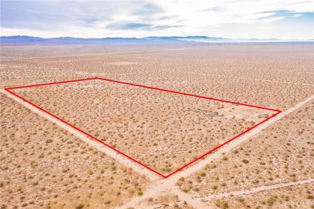 0 Buckthorne Canyon Road, Adelanto, 加州 92301, 美國