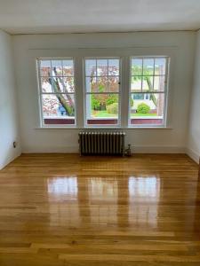 135-137 Mills St , 1, Malden, Massachusetts 02148, États-Unis