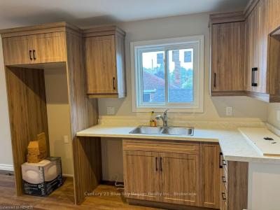 1556 FRASER STREET, North Bay, Ontario P1B 3Z2, Kanada