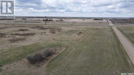 1 SOUTH COUNTRY LANE, Dundurn Rm No. 314, Saskatchewan S7K 3J8, Canada