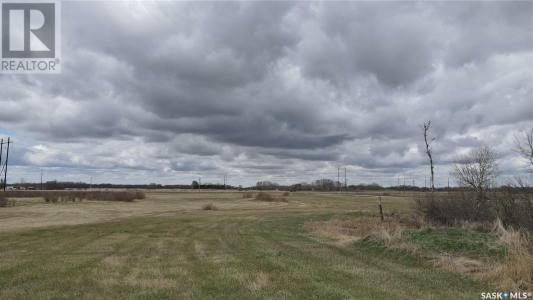 1 SOUTH COUNTRY LANE, Dundurn Rm No. 314, Saskatchewan S7K 3J8, Canada