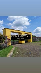 bomboli via a chone s/n, Santo Domingo, Santo Domingo 00001, Ecuador