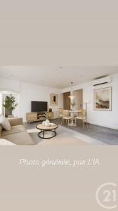 Sautron, Pays De La Loire 44880, France