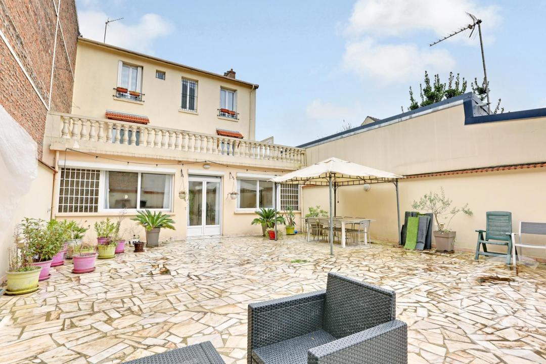 Bagnolet, Île-de-France 93170, France