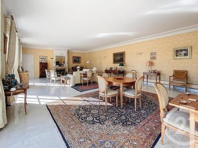 Senlis, Picardie 60300, France