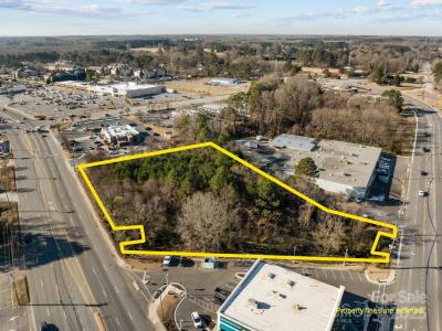625 W JAKE ALEXANDER Boulevard, Salisbury, NC 28145, USA