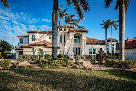 4419 Bayshore Blvd NE, St Petersburg, Florida 33703