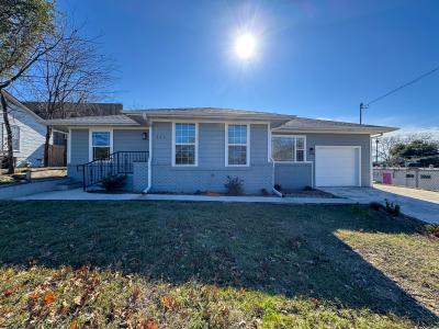320 W. Washington, Sherman, Texas 75090, USA