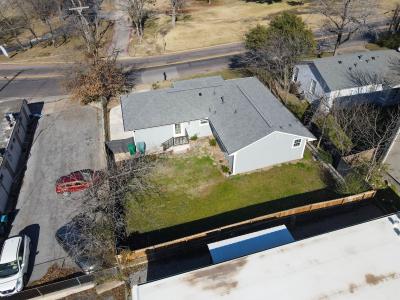 320 W. Washington, Sherman, Texas 75090