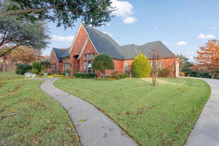 1305 Bentbrook Lane, Sherman, Texas 75092, USA