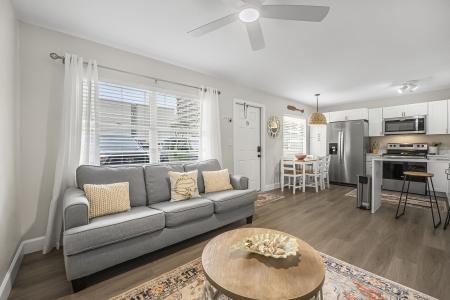 3724 S Atlantic Avenue Unit 20, Daytona Beach Shores, Florida 32118, USA