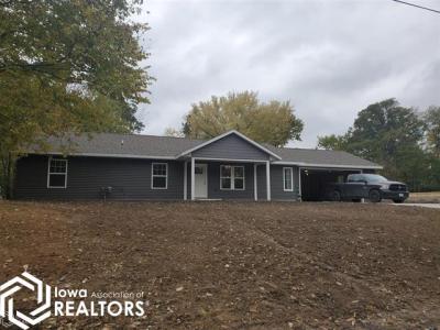 1120 Willow Ave., Burlington, Iowa 52601, USA