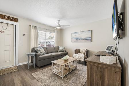 3724 S Atlantic Avenue, Unit 30, Daytona Beach Shores, Florida 32118, USA