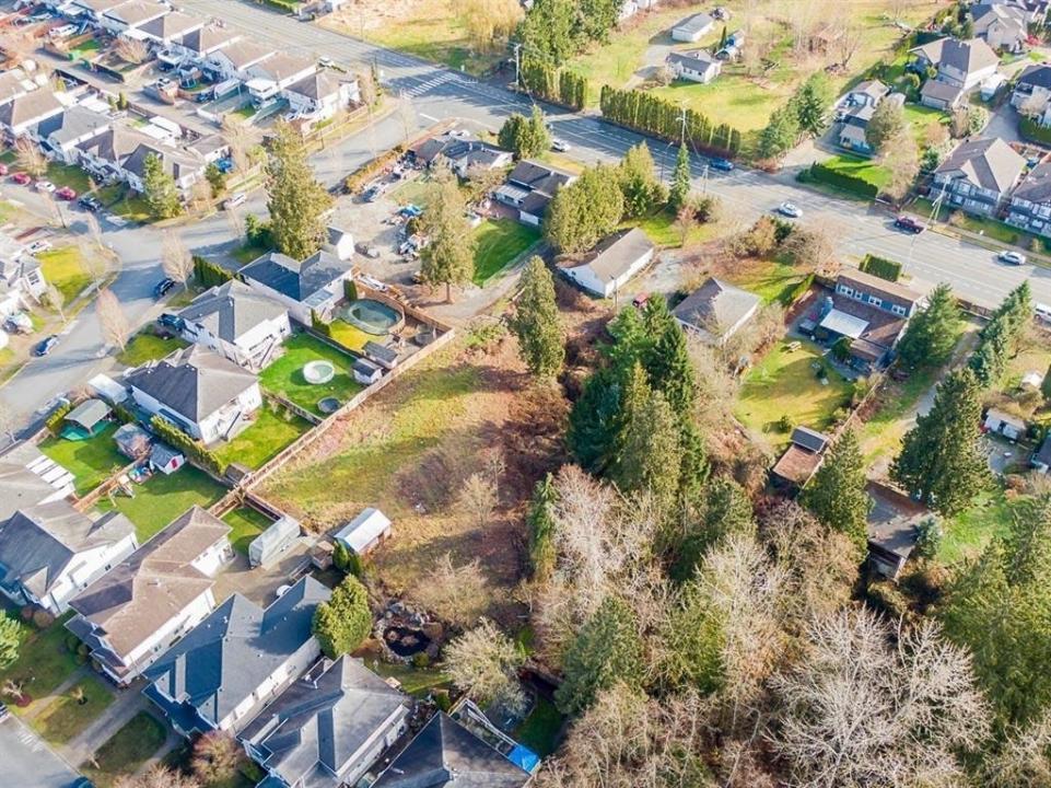 Single Family Home for Sale at 11403 240 STREET, Maple Ridge