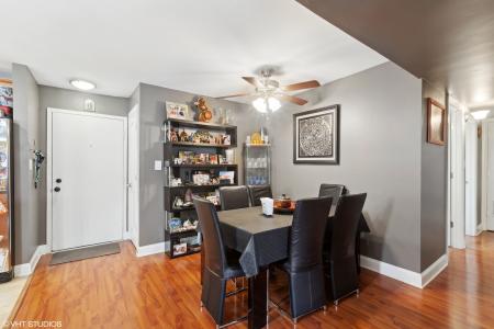 9A Kingery Quarter Drive , 202, Willowbrook, Иллинойс 60527, Соединенные Штаты