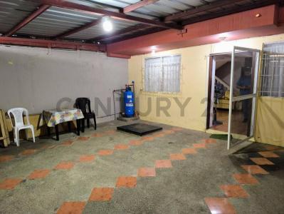 Cdla California sn, Portoviejo, Manabí 00001, الإكوادور 