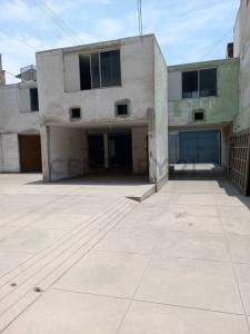 CALLE RICARDO ANGULO , Lima, Lima 00001, Peru