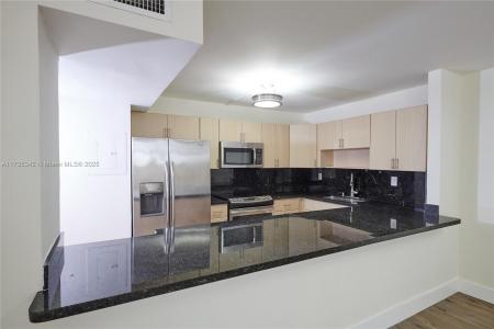 5845 Collins Ave 304, Miami Beach, Floride 33140, États-Unis