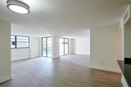 5845 Collins Ave 304, Miami Beach, Floride 33140, États-Unis