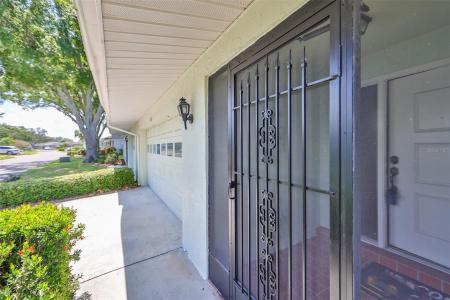 2421 Lancaster Dr, Sun City Center, Florida 33573