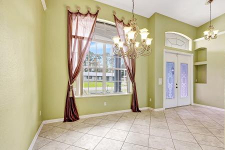 425 SE Evergreen Terrace, Port Saint Lucie, Florida 34983, USA