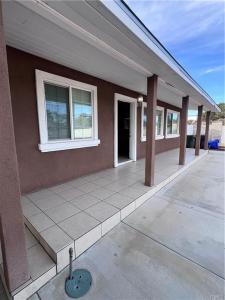 10674 Locust Ave, Bloomington, California 92316, Stati Uniti