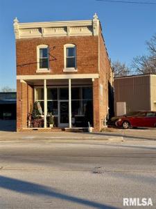 223 E Main Street, Knoxville, 伊利諾州 61448, 美國