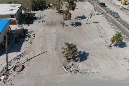 81 Mango Street, Fort Myers Beach, 佛羅里達州 33931, 美國