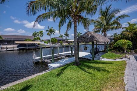 132 NW 39th Avenue, Cape Coral, Florida 33993