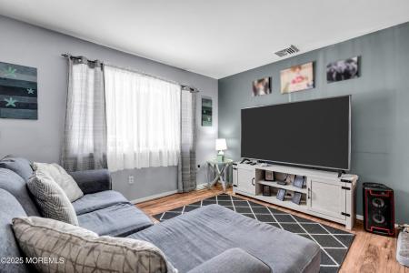 129 Ocean Gate Drive, Bayville, Нью-Джерси 08721, Соединенные Штаты