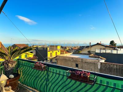 via sottotenente Vincenzo Barbagallo, Acireale, Sicilia 95024, 義大利