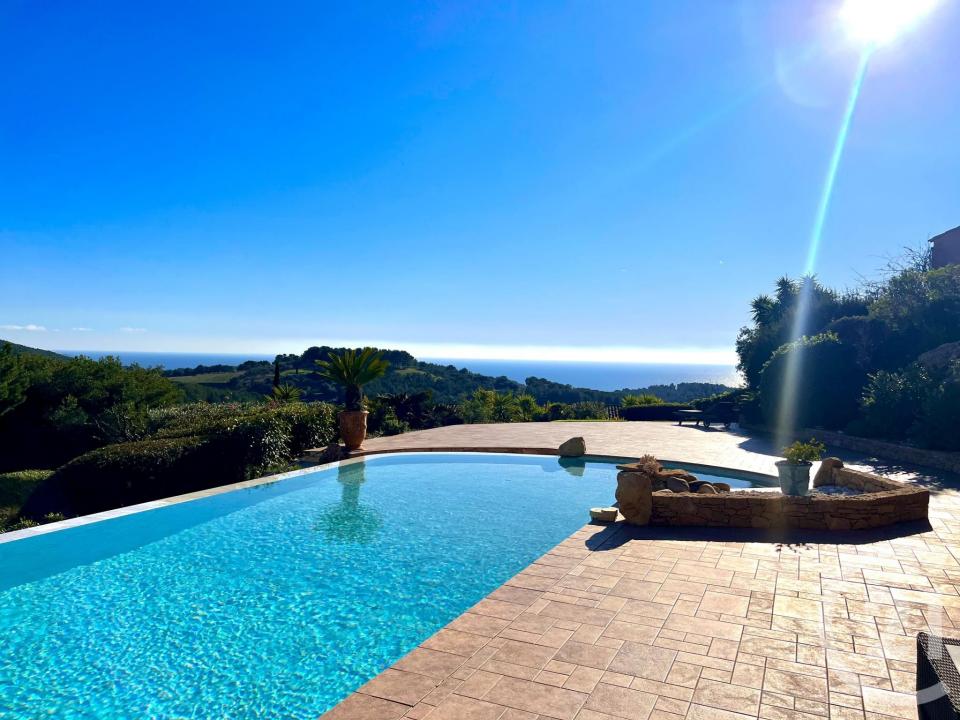 St Cyr Sur Mer, Provence-Alpes-Côte D'Azur 83270, צרפת 