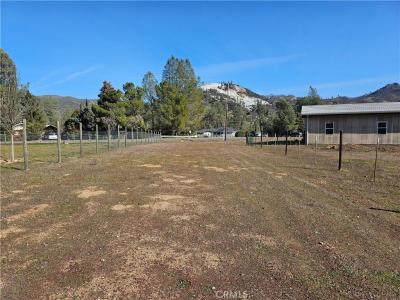 2655 Spring Valley Road, Clearlake Oaks, Califórnia 95423, Estados Unidos