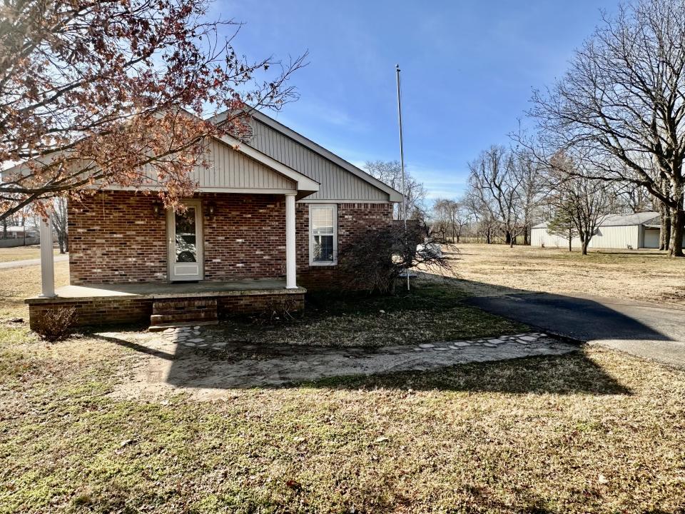 208 Johnson St, Hornbeak, Tennessee 38232, Estados Unidos
