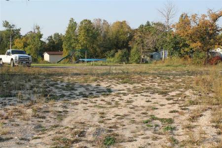 38 ACORN BAY, Beausejour, Manitoba R0E 0C0, Canada